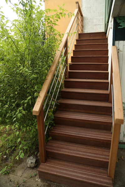 escalier exterieur en bois