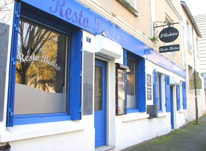 menuiserie extérieure d'un restaurant à angers