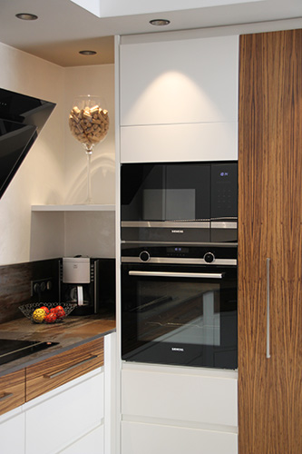 Superbe cuisine blanc et bois